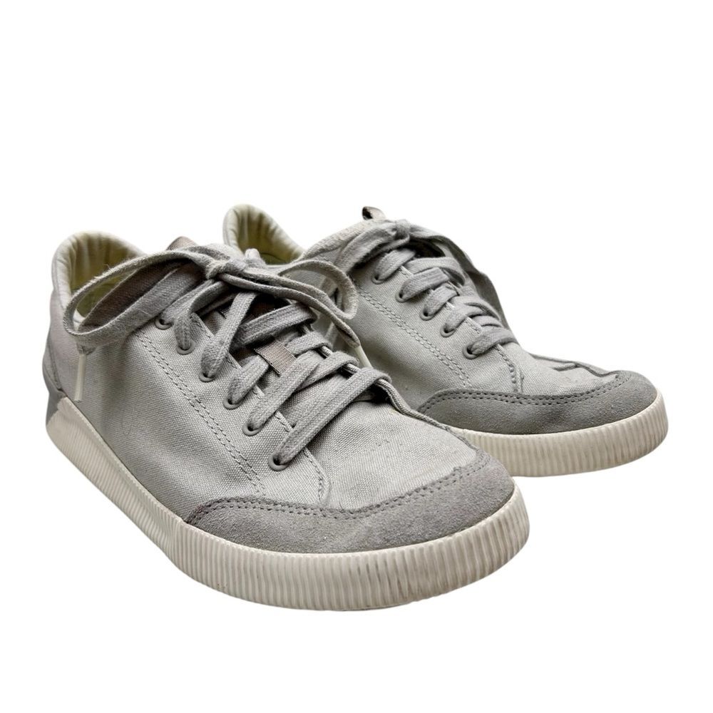 Sorel Out N About Sneaker Women's Gray Canvas Everyday Boating Gum Back 9.5